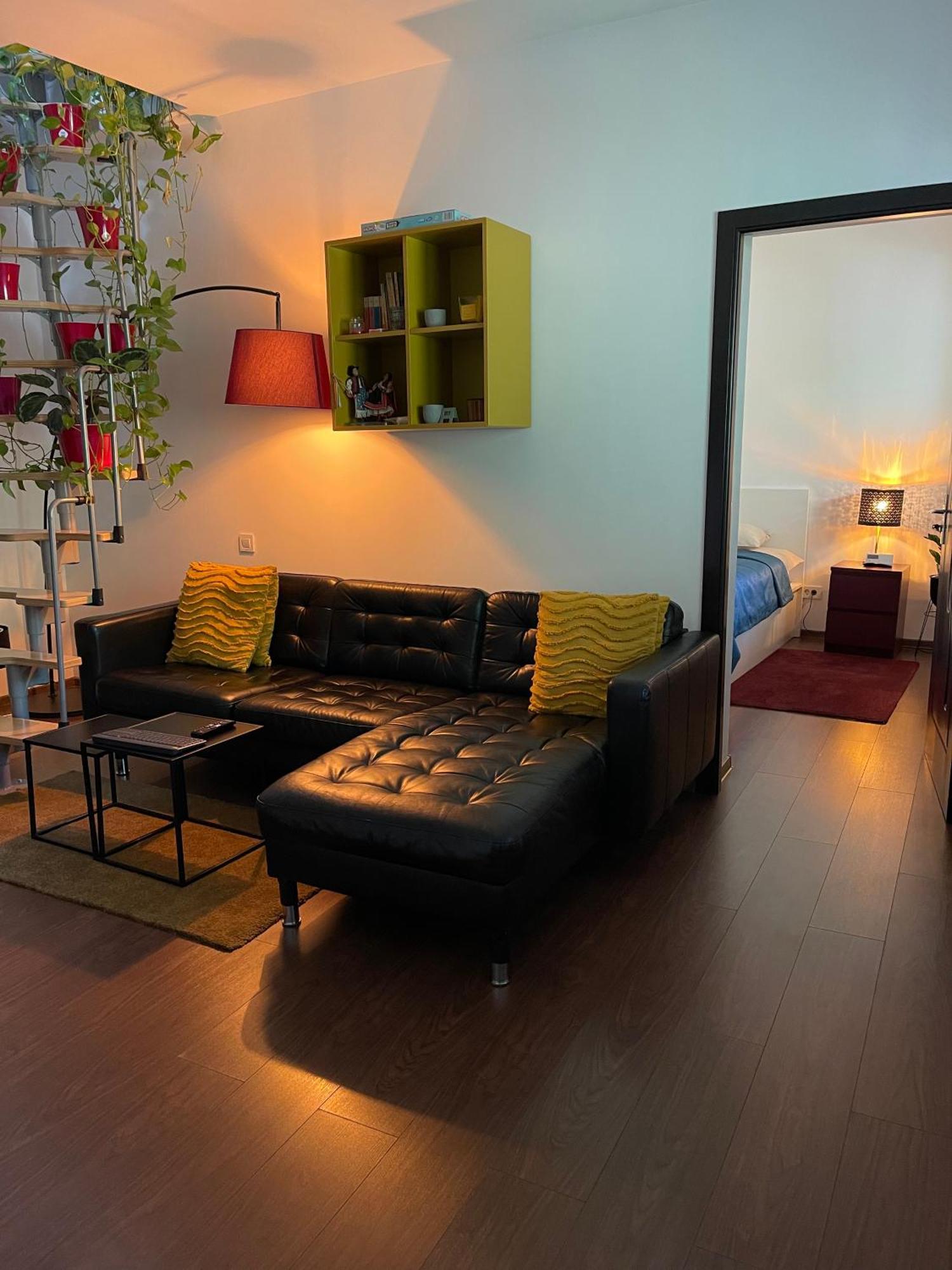 City Garden Apartments Bukarest Eksteriør billede